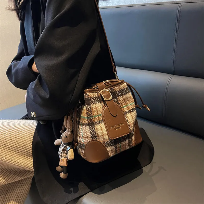 Plaid Bucket Bag Retro Messenger Shoulder Bag